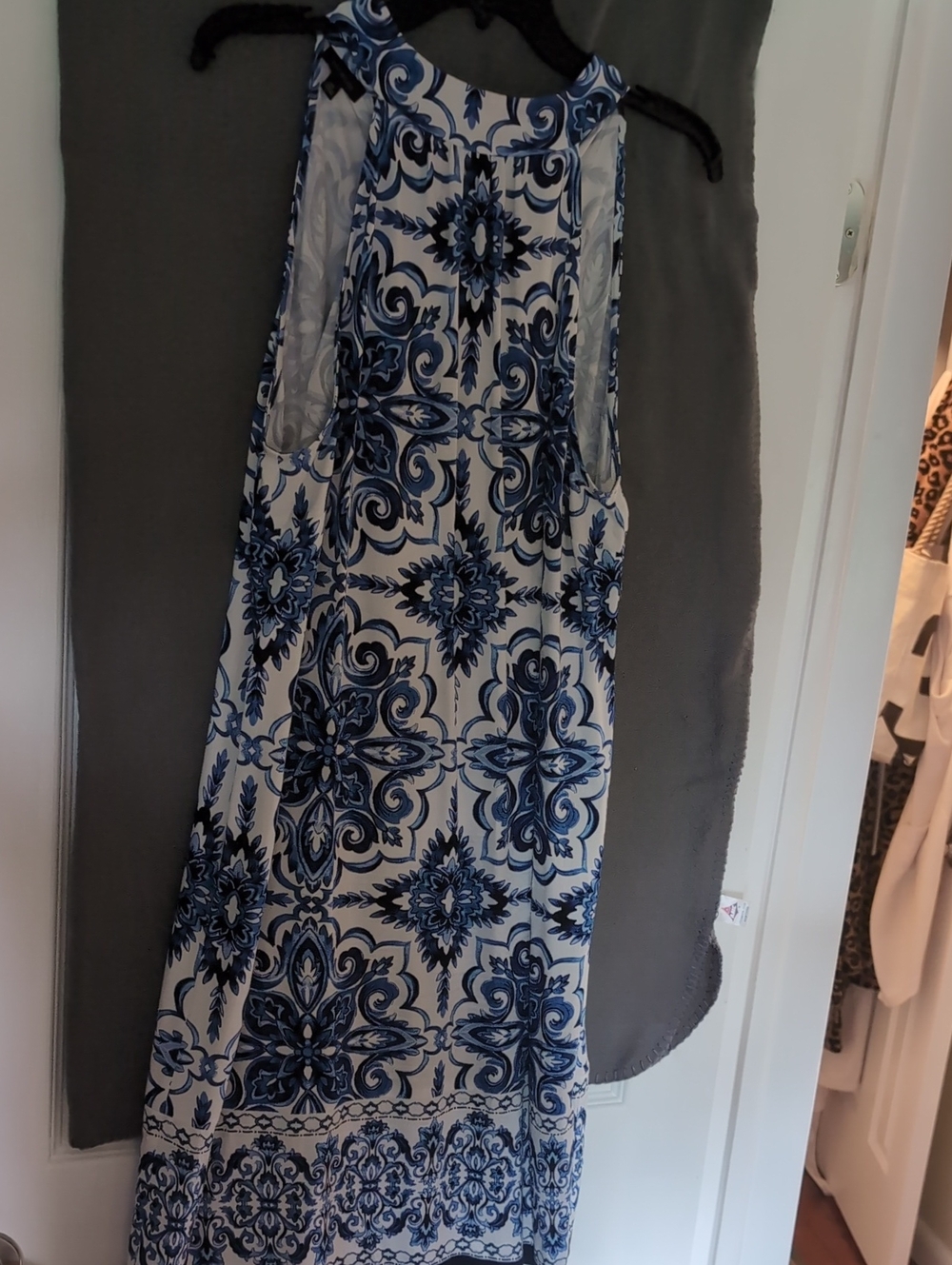 Talbots Blue and White Tile-Print Dress, Beautiful Collar